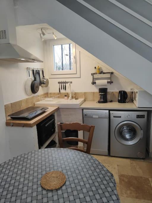 Appartement Chaleureux Avec Parking Gratuit Sarlat Esterno foto