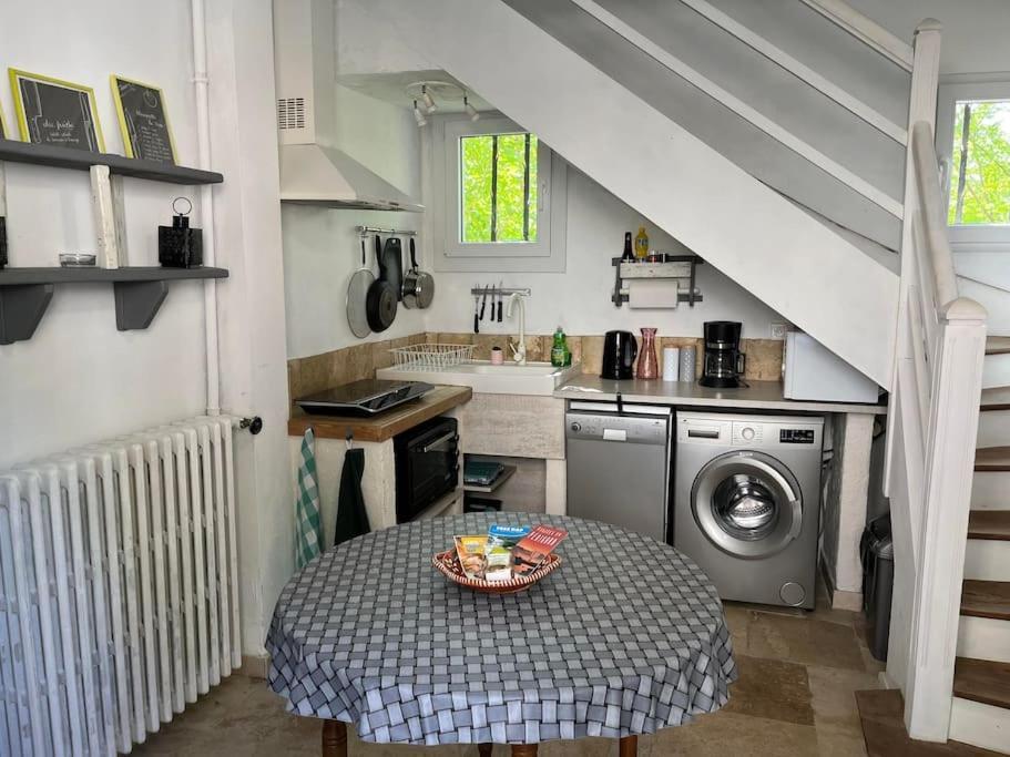 Appartement Chaleureux Avec Parking Gratuit Sarlat Esterno foto